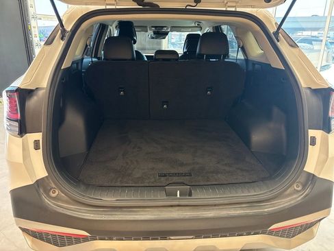 Used 2024 Kia Sportage EX image 29