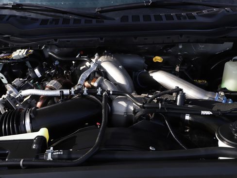 Used 2023 Ford F250 XLT image 27