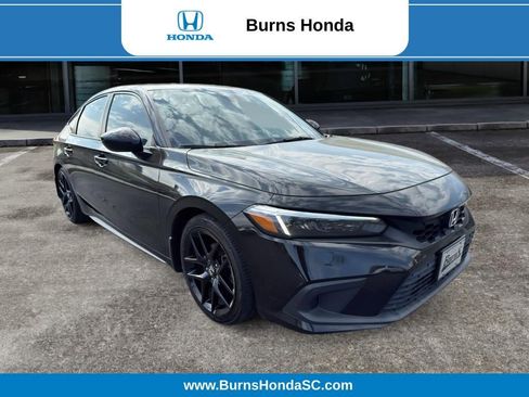 Used 2023 Honda Civic Sport image 1