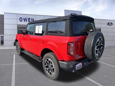 Used 2022 Ford Bronco Outer Banks AWD/4WD image 3
