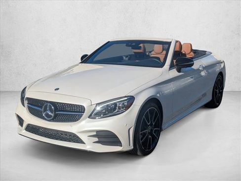 Used 2022 Mercedes-Benz C 300 4MATIC Cabriolet image 2