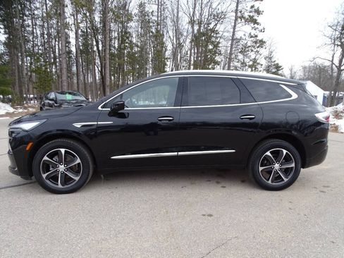 Used 2022 Buick Enclave AWD Essence w/ Sport Touring Edition image 6