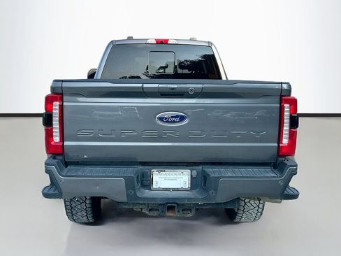 Used 2023 Ford F250 Lariat w/ Lariat Ultimate Package AWD/4WD image 6