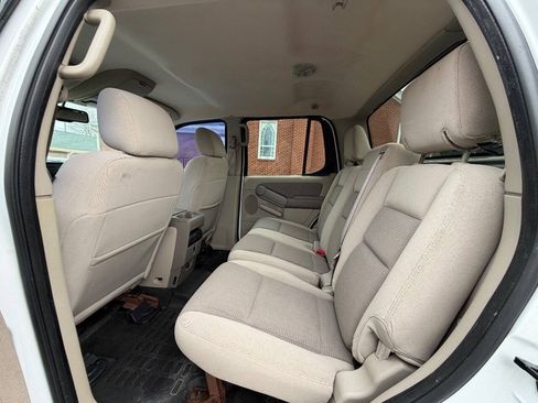 Used 2007 Ford Explorer Sport Trac XLT RWD image 14