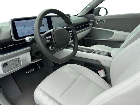 New 2025 Hyundai Ioniq 6 Limited image 14