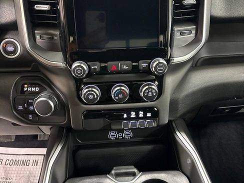 New 2026 RAM 1500 Express AWD/4WD image 13