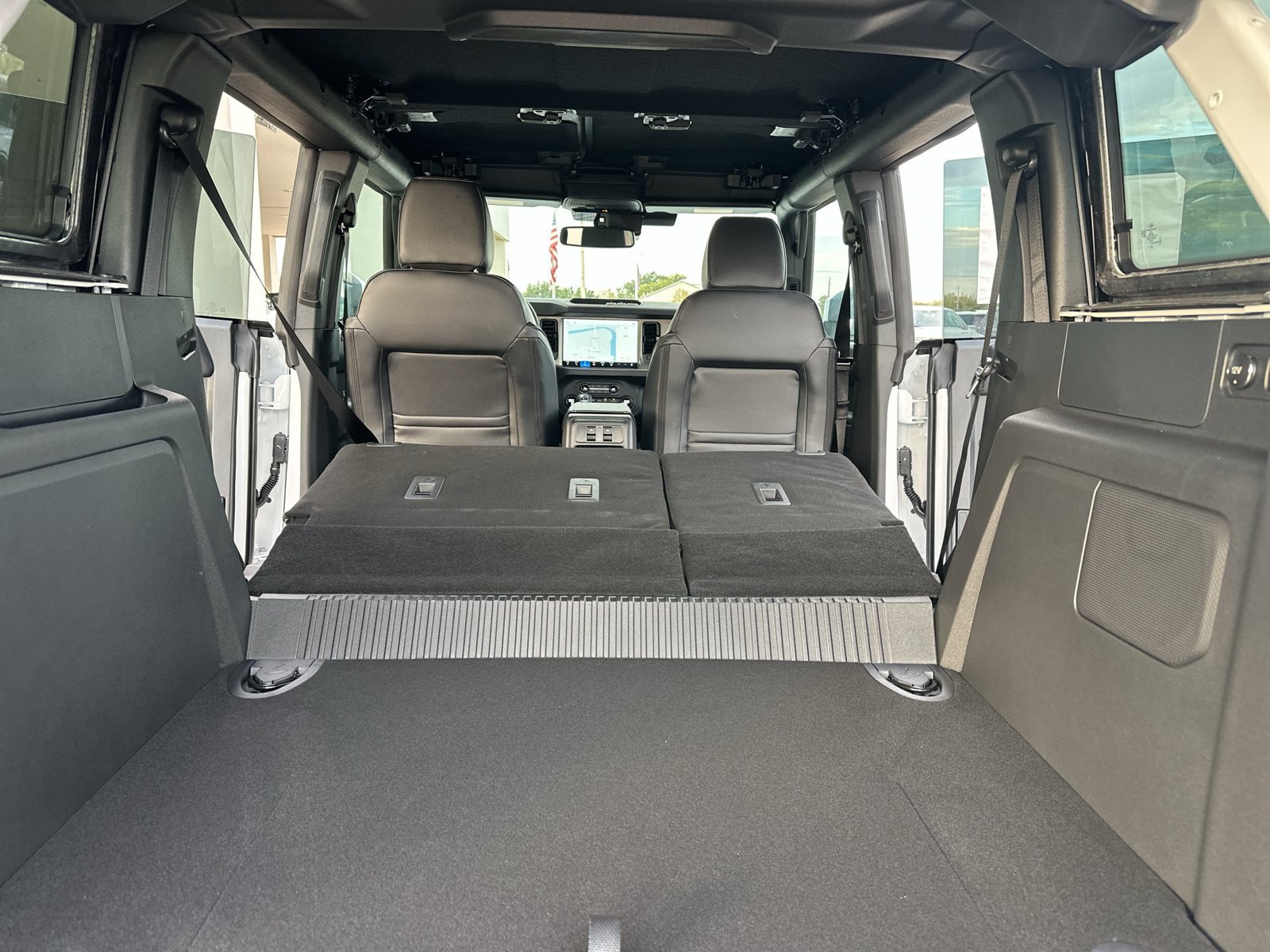 New 2026 Ford Bronco Outer Banks AWD/4WD image 35