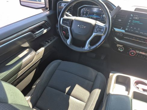 Used 2022 Chevrolet Silverado 1500 RST image 18