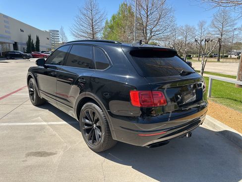 Used 2017 Bentley Bentayga W12 image 6