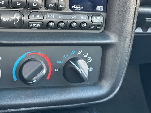 Used 2002 Chevrolet Camaro Z28 w/ SS Performance/Appearance Pkg image 27