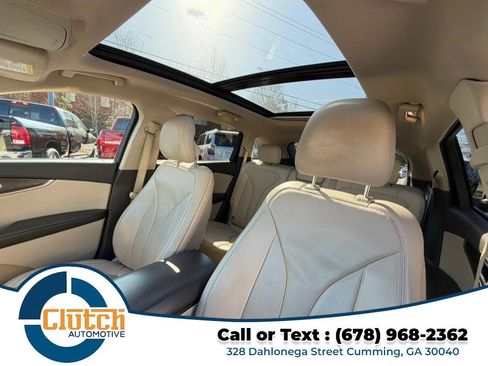 Used 2016 Lincoln MKX Reserve w/ Driver Assistance Package image 13