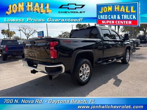 Used 2025 Chevrolet Silverado 3500 LTZ image 13