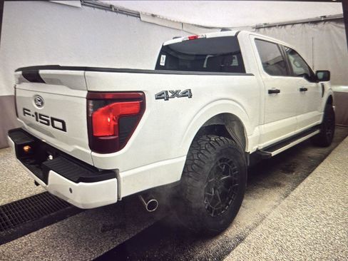 Used 2025 Ford F150 XLT w/ Equipment Group 301A Standard image 4