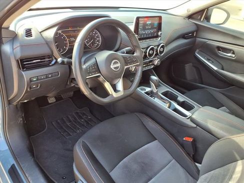 Used 2024 Nissan Sentra SR FWD image 4