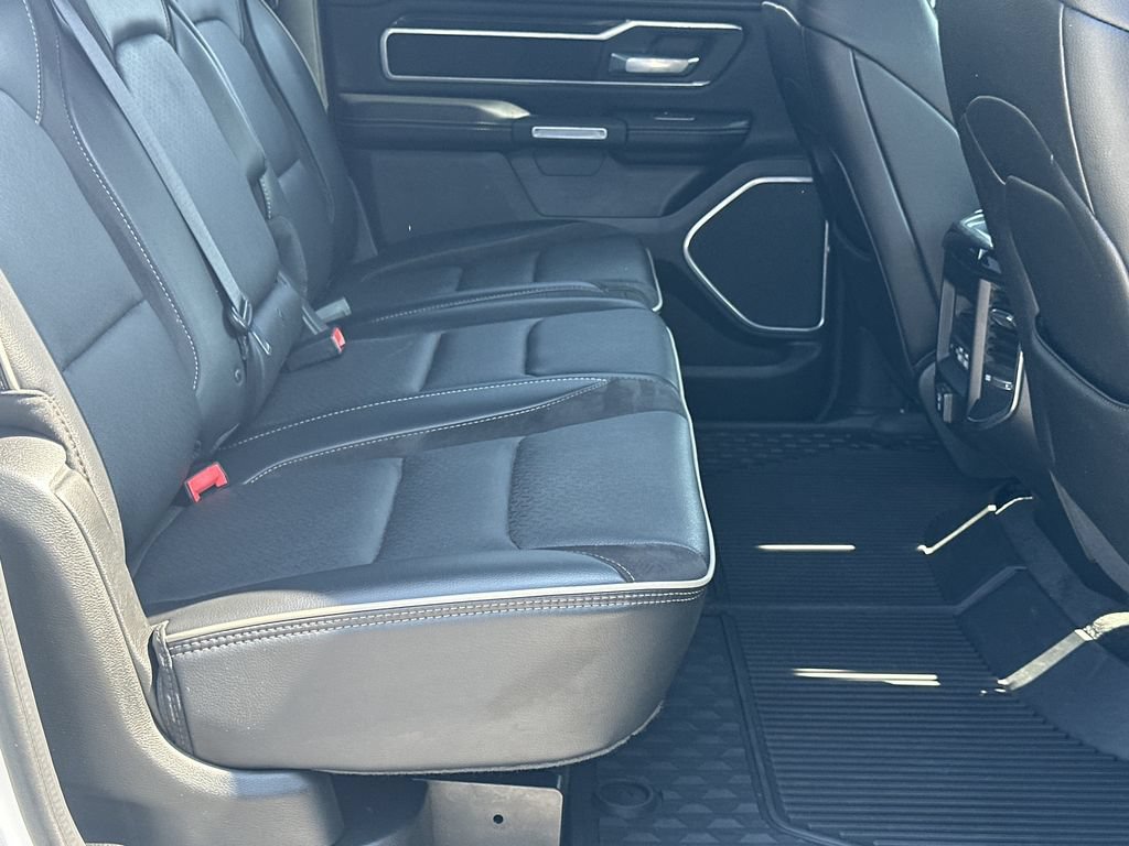 Used 2021 RAM 1500 Laramie w/ Sport Appearance Package AWD/4WD image 15