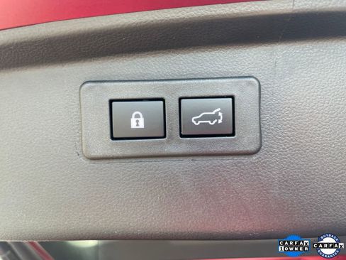 Used 2025 Subaru Outback Premium image 24