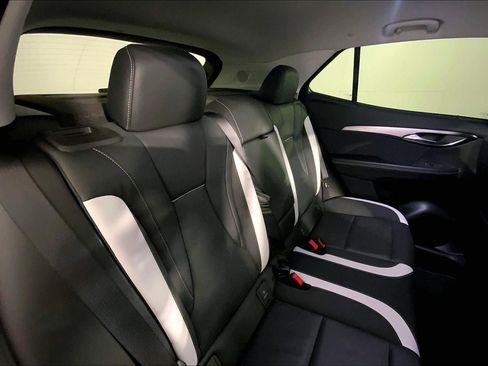 Used 2025 Buick Envision Sport Touring image 23