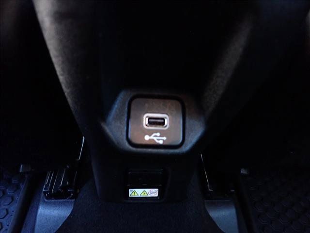 Used 2022 Jeep Renegade Trailhawk AWD/4WD image 10