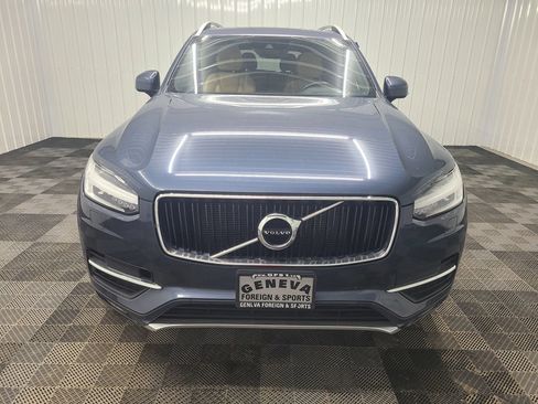 Used 2018 Volvo XC90 T5 Momentum w/ Momentum Plus Package AWD/4WD image 6