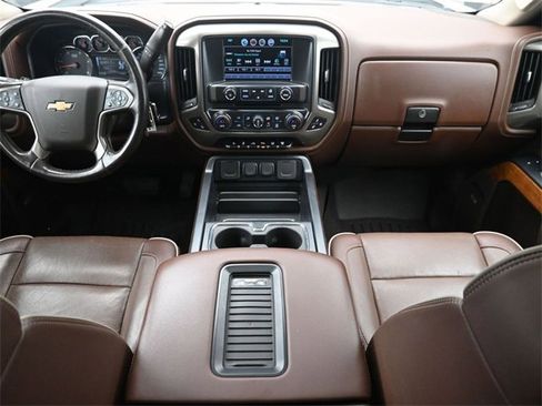 Used 2019 Chevrolet Silverado 2500 High Country w/ Duramax Plus Package image 20