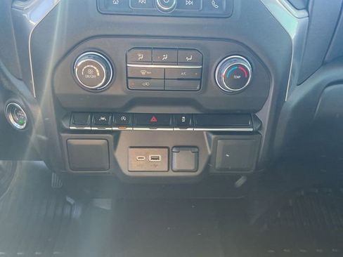 Used 2026 Chevrolet Silverado 1500 W/T image 23