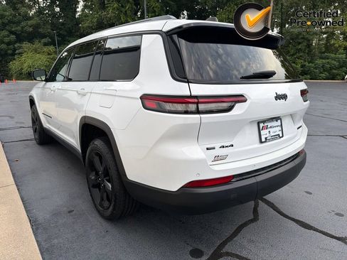 Certified 2023 Jeep Grand Cherokee L Limited w/ Black Appearance Package AWD/4WD image 14