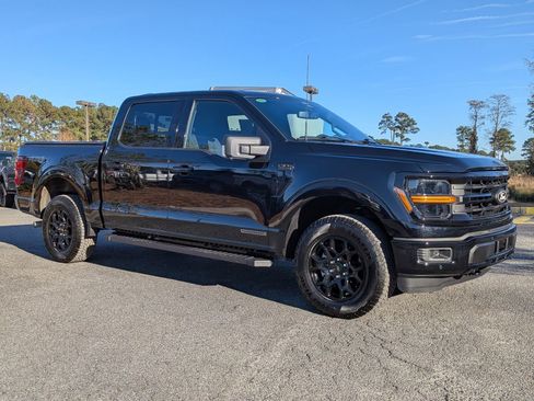 Certified 2025 Ford F150 XLT w/ Equipment Group 302A MID image 2