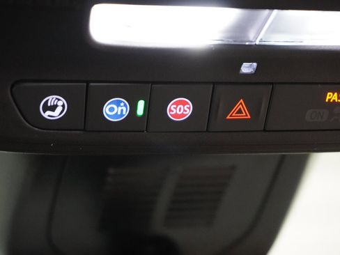 New 2026 Chevrolet Equinox ACTIV w/ Convenience Package III image 30