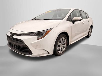 Used 2025 Toyota Corolla LE