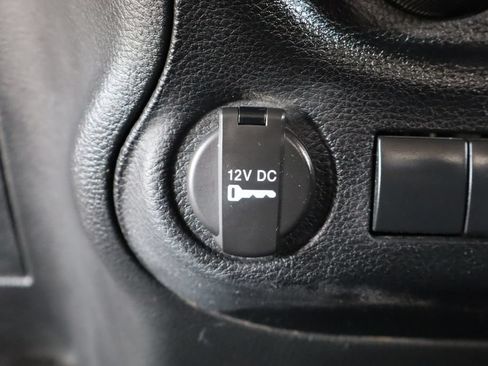 Used 2013 Jeep Wrangler Sport AWD/4WD image 21