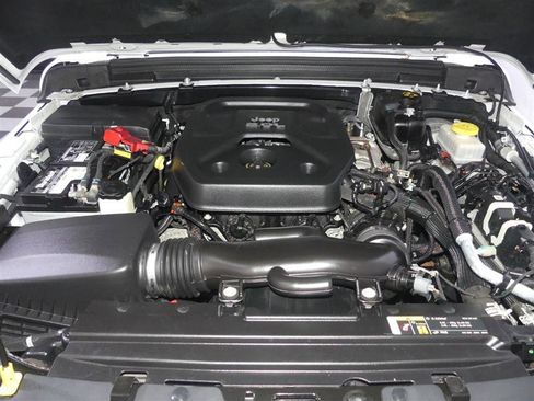 Used 2020 Jeep Wrangler Unlimited Sport S image 15