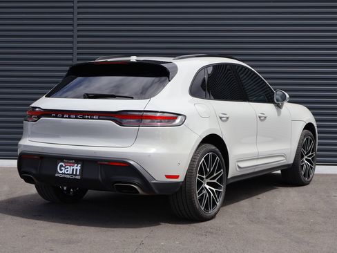 Certified 2023 Porsche Macan image 10
