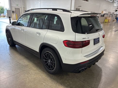 New 2026 Mercedes-Benz GLB 35 AMG 4MATIC image 8