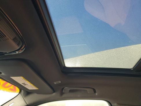 Used 2022 BMW X5 sDrive40i w/ Premium Package image 32