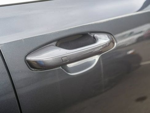 Used 2022 Kia Sorento S FWD image 10
