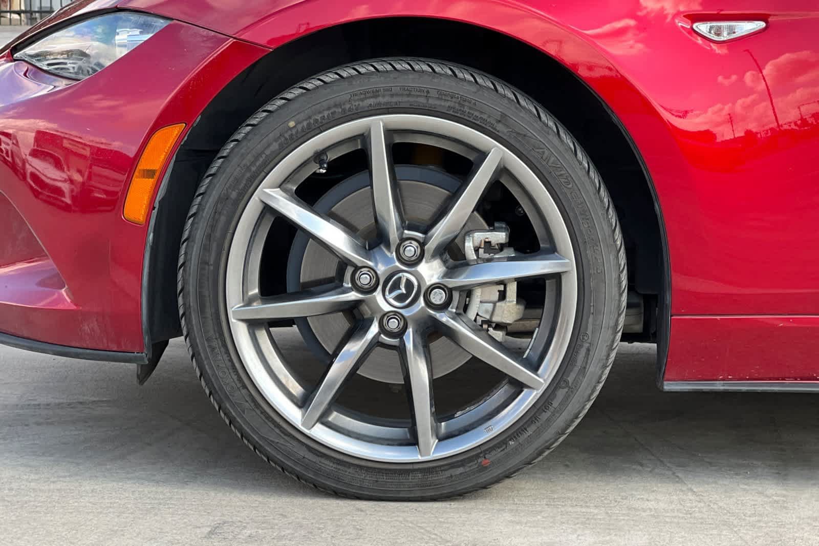 Used 2022 MAZDA MX-5 Miata Grand Touring RWD image 10