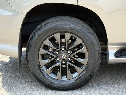 Used 2020 Lexus GX 460 Premium AWD/4WD image 12