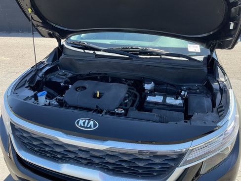 Used 2021 Kia Seltos EX AWD/4WD image 23