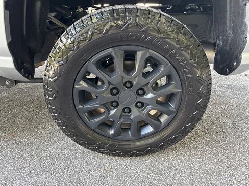 Used 2026 Toyota Tacoma SR5 AWD/4WD image 20