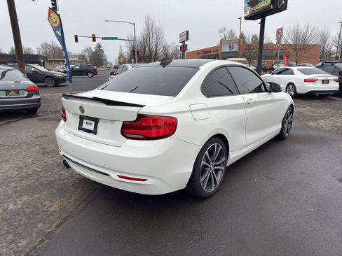 Used 2018 BMW 230i xDrive Coupe image 6