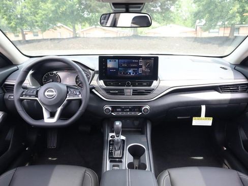 New 2026 Nissan Altima 2.5 SV w/ SV Premium Package FWD image 21
