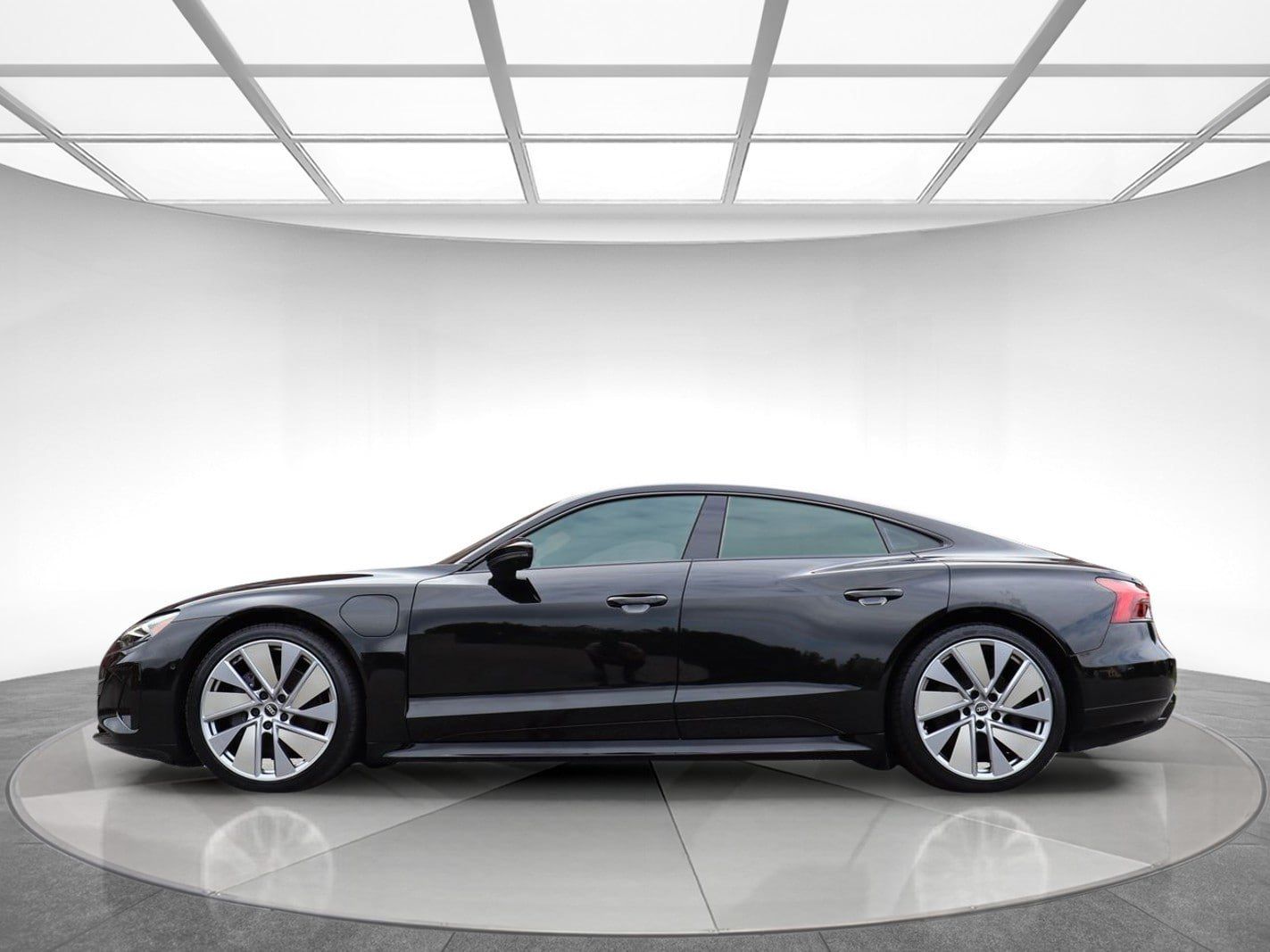 Used 2022 Audi e-tron GT Prestige w/ Prestige Package AWD/4WD image 4
