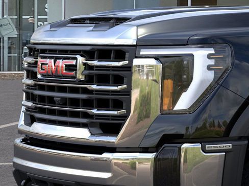 New 2026 GMC Sierra 2500 SLE w/ SLE Value Package; image 13