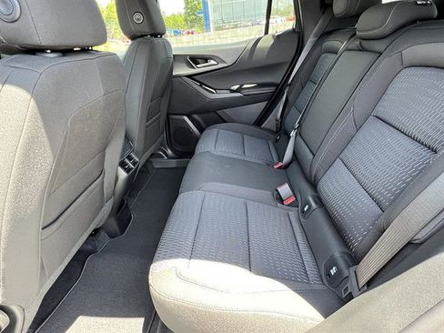 New 2026 Chevrolet Equinox LT w/ Safety and Technology Package FWD image 15