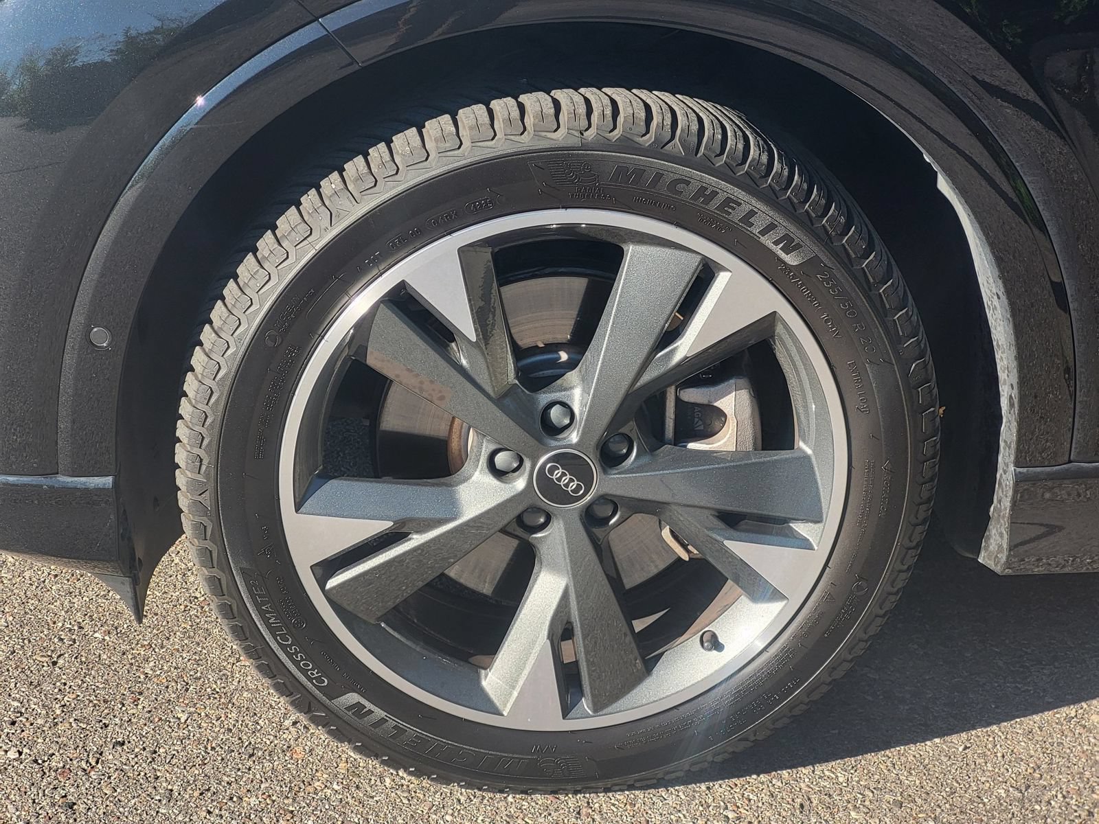 Used 2024 Audi Q4 e-tron Prestige AWD/4WD image 9