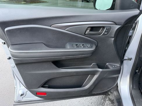 Used 2022 Honda Passport EX-L image 10