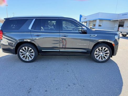 Used 2021 GMC Yukon Denali w/ Denali Ultimate Package image 5