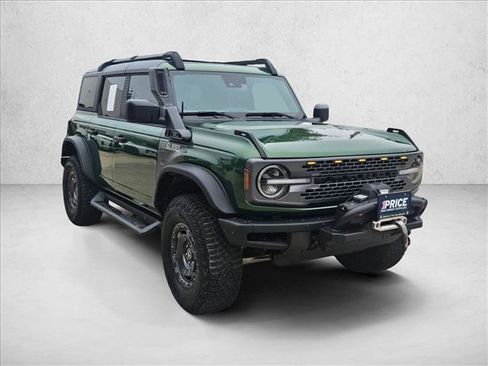 Used 2024 Ford Bronco Everglades image 3