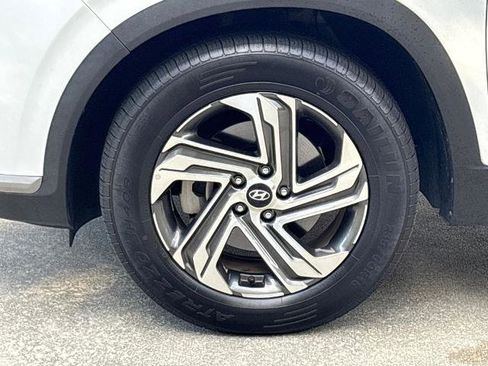 Used 2023 Hyundai Santa Fe SE image 11