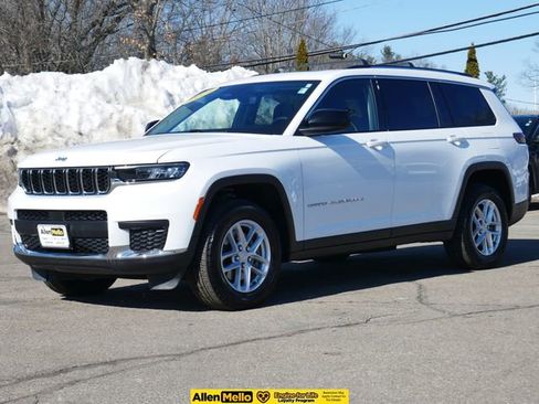 Used 2024 Jeep Grand Cherokee L Laredo image 1